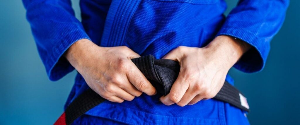 Can MMA Fighters Beat Black Belts